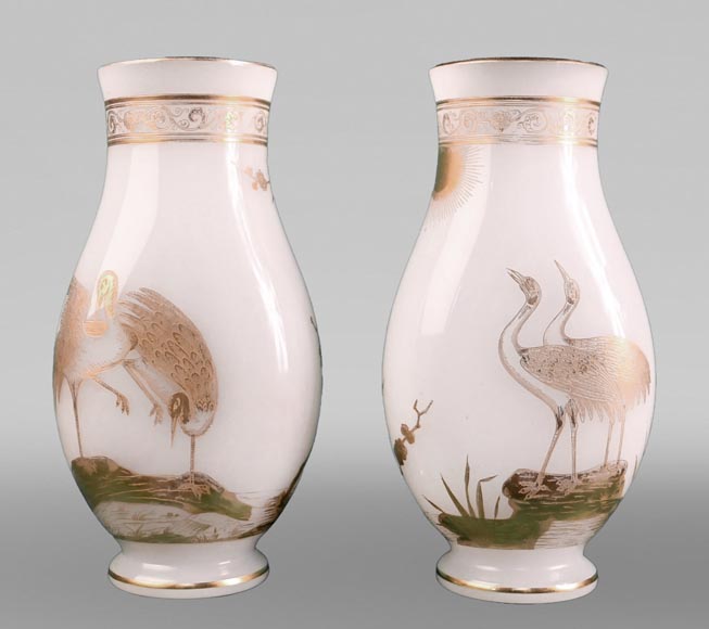 Baccarat, Pair of vases with wading birds, circa 1880 - Objects