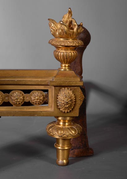BOUHON Frères - Pair of Louis XVI style putti chenets-4