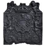 Antique fireback with French coat of arms and rich decor with cupids, 17th century