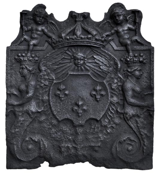 Antique fireback with French coat of arms and rich decor with cupids, 17th century-0