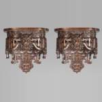 Pair of Far Eastern wall brackets with dragon decoration.