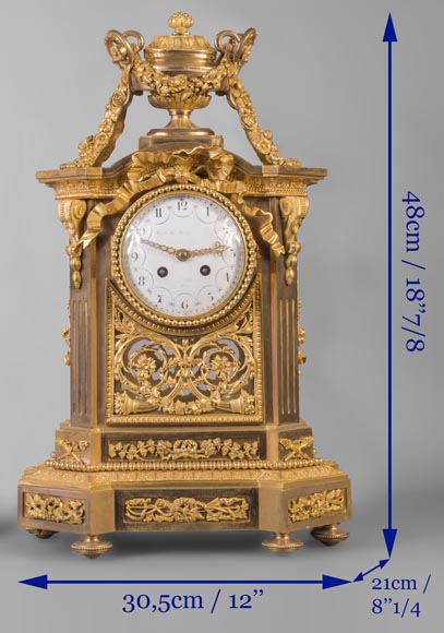 Napoleon III style gilted bronze clock with pearl decoration-12
