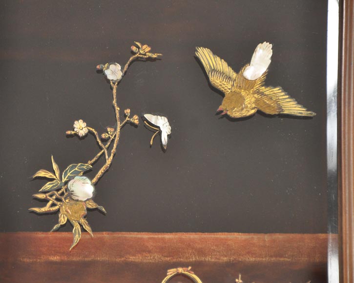 Japanese style display cabinet with birds - Bookcases, desks, Vitrines