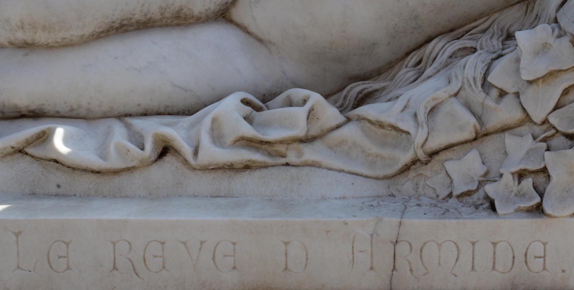 Splendid Statuary Carrara marble statue representing « Armida's dream » by Amand-Désiré-Honoré Barré, World's Fair of 1878-9