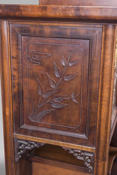 Gabriel VIARDOT (1830-1906) - Japanese style shelf cabinet with mother of pearl decoration-5