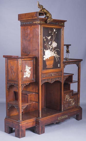 Gabriel VIARDOT (1830-1906) - Large Japanese cabinet with Foo dog-1