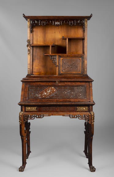 Gabriel VIARDOT (1830-1906) - A small Japanese style secretary