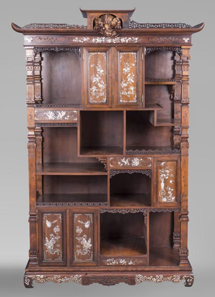 Shelves cabinet of Far Eastern inspiration, decorated with floral vases in mother-of-pearl and ivory-0