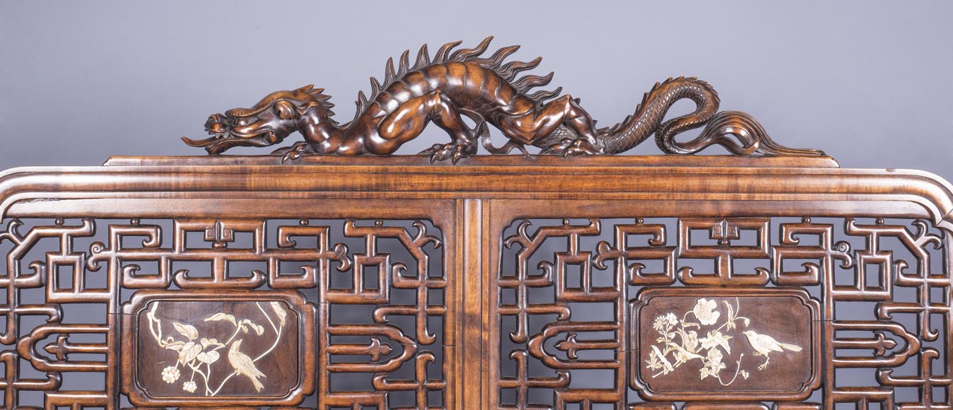 Maison des Bambous Alfred PERRET et Ernest VIBERT (attributed to) - Beautiful japanese style living room furniture set with dragons and openwork backs of seat-3
