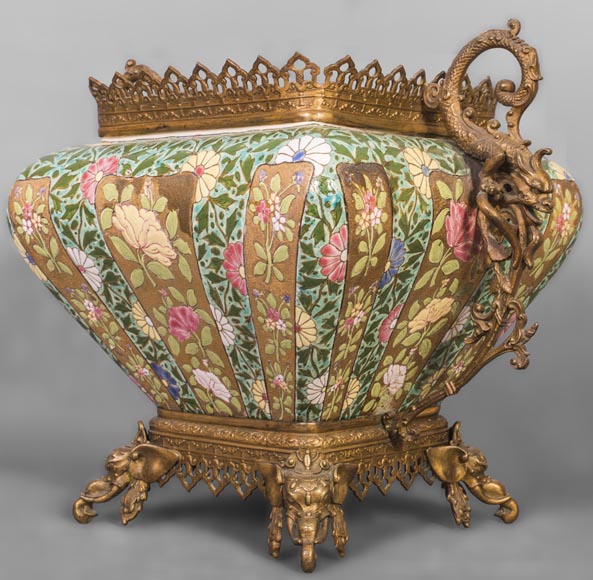 Ignac FISCHER - Chinese style jardiniere, in earthenware and gilded bronze-1