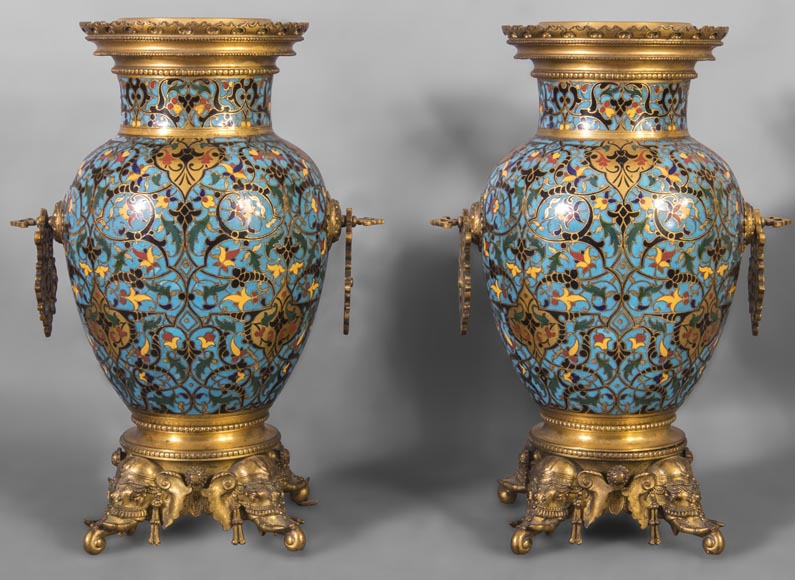 Beautiful pair of Orientalist style vases in cloisonné enamels after a model by Edouard Lièvre-0