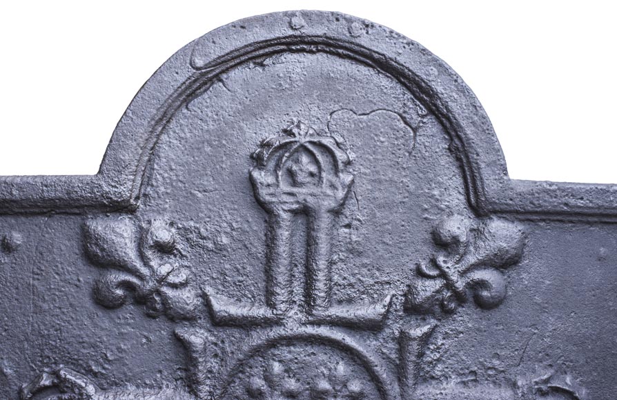 Cast iron fireback from the 17th century with French royal coat of arms-1