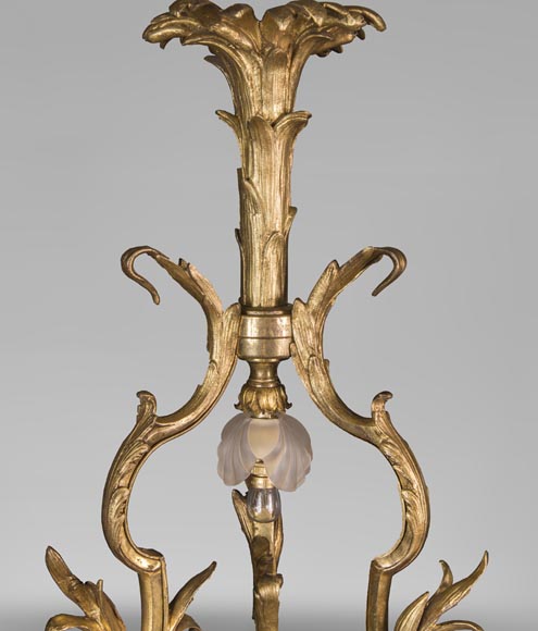 Antique chandelier in the Regency style with shells-1