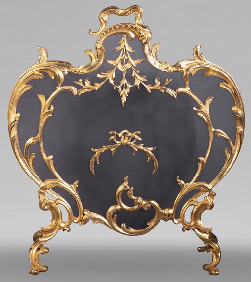 Antique Louis XV style fire screen in gilt bronze-0