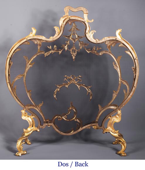 Antique Louis XV style fire screen in gilt bronze-8