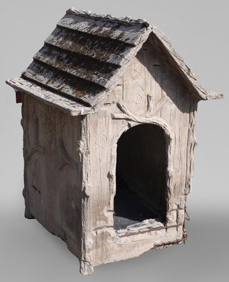 Beautiful cement doghouse in Rocaille style-0