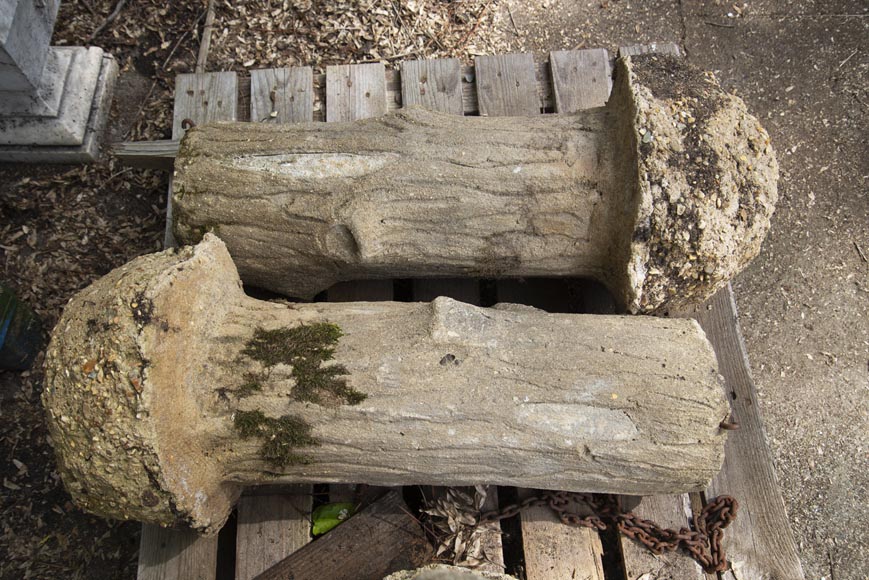 Set of Rocaille style cement posts-5