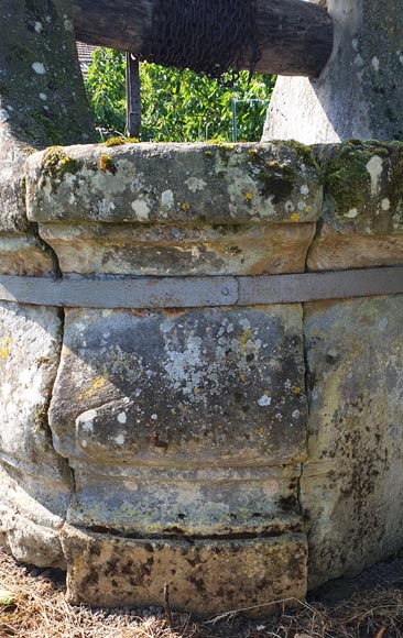 Stone well from the Louis XIV period-6