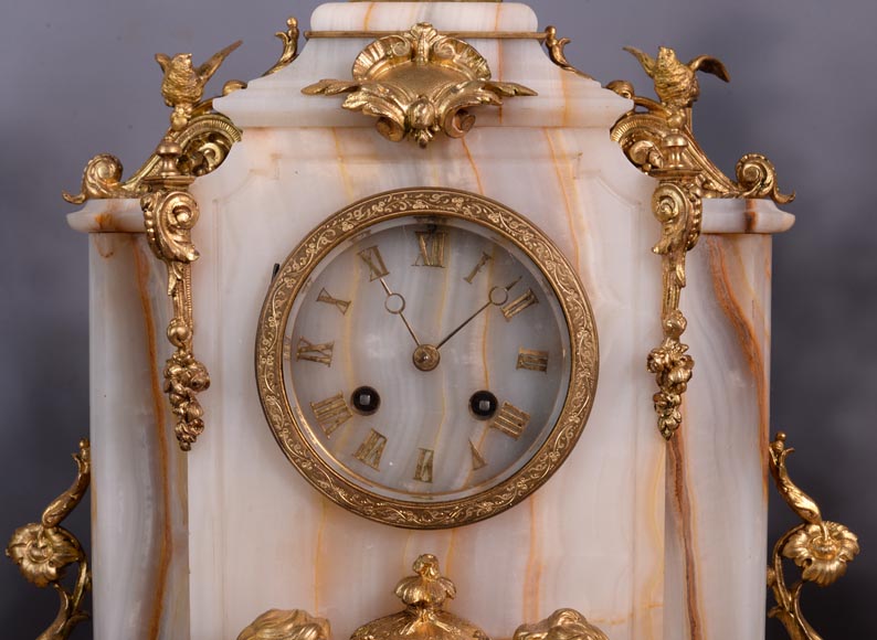 Napoleon III set clock in gilt bronze and onyx, circa 1860