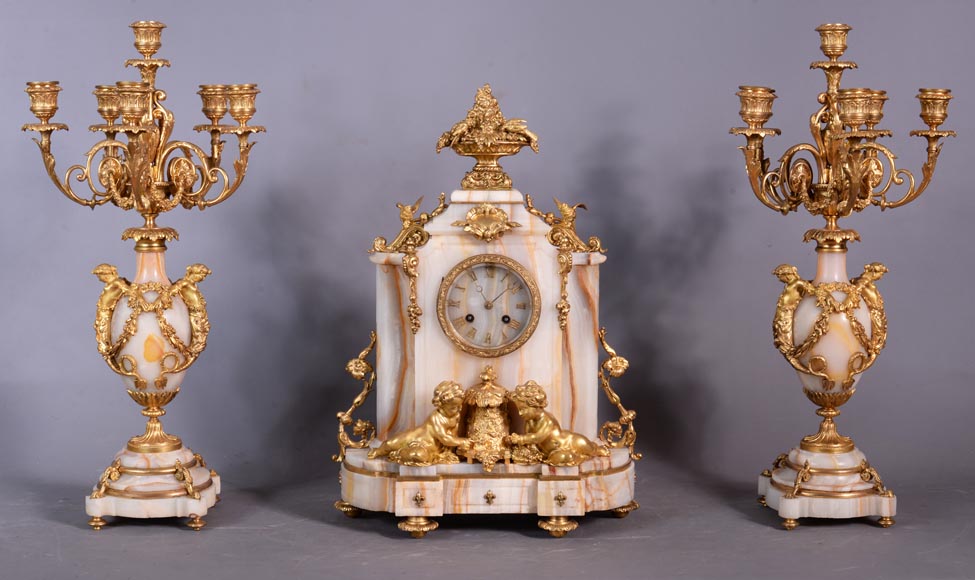 Napoleon III set clock in gilt bronze and onyx, circa 1860-0