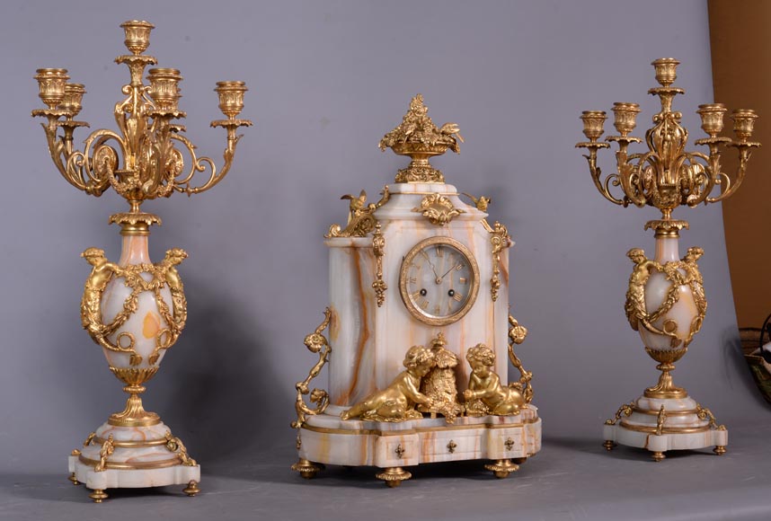 Napoleon III set clock in gilt bronze and onyx, circa 1860-1