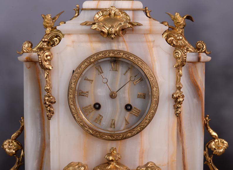 Napoleon III set clock in gilt bronze and onyx, circa 1860-4
