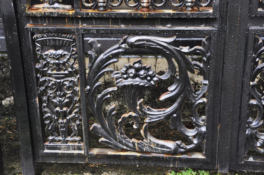 Set of six modern cast iron doors in the style of 18th century gates-9