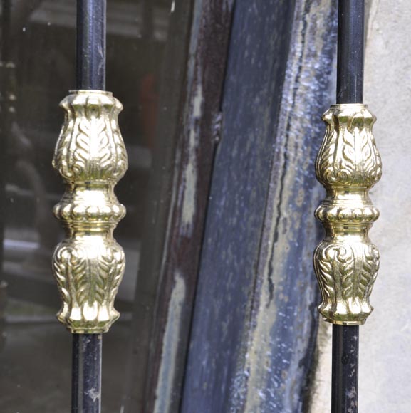 Set of six modern cast iron doors in the style of 18th century gates-13