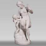 Etienne Maurice FALCONET (from) - Venus removing Cupid's quiver, in Carrara marble