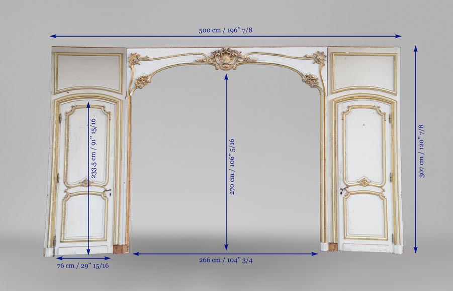 Wooden alcove with two doors and an arcade in carved and gilded wood, Louis XV style-17