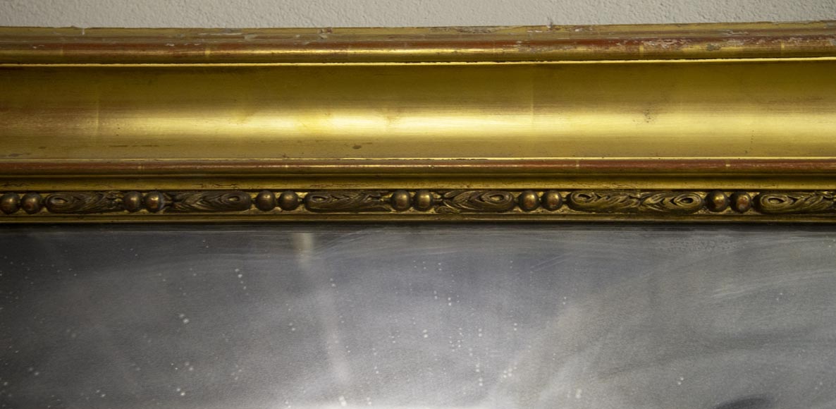 Antique Louis XVI style gilded trumeau decorated with a frieze of pearls-1