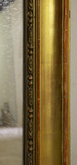 Antique Louis XVI style gilded trumeau decorated with a frieze of pearls-3