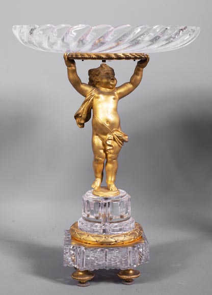 Surtout-de-table with putti in gilt bronze and Baccarat crystal-3