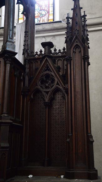 Large church altar and in Neo-Gothic style, made of oak-6