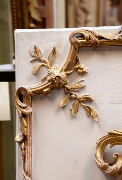 Very rich Louis XV style overmantel in wood and gilt stucco-4