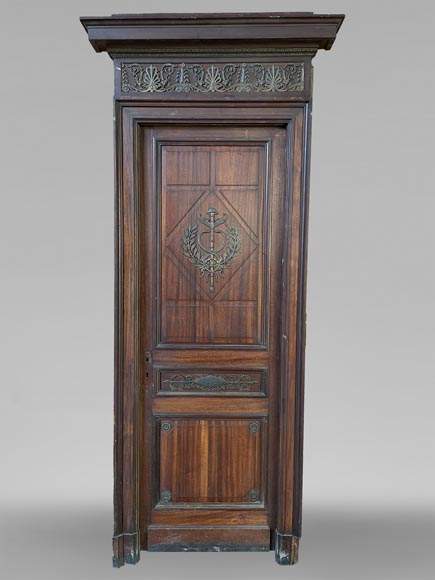 Set of Empire-style mahogany and bronze panelling and bookcases-6