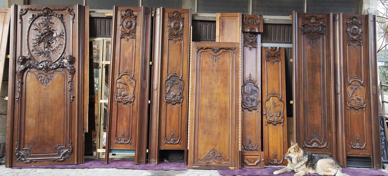 Set of carved oak panelling from the end of the 19th century-0