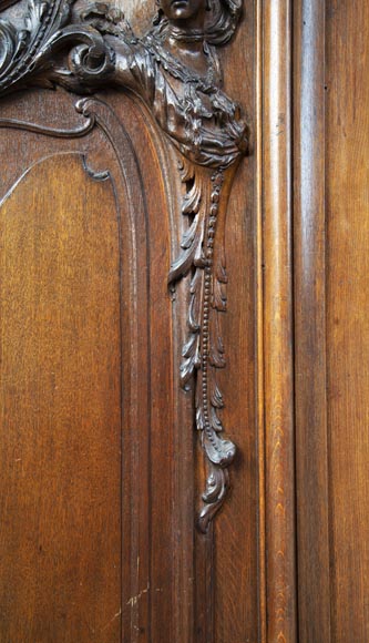 Set of carved oak panelling from the end of the 19th century-6