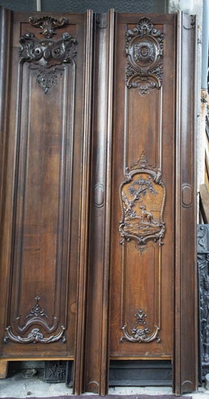Set of carved oak panelling from the end of the 19th century-11