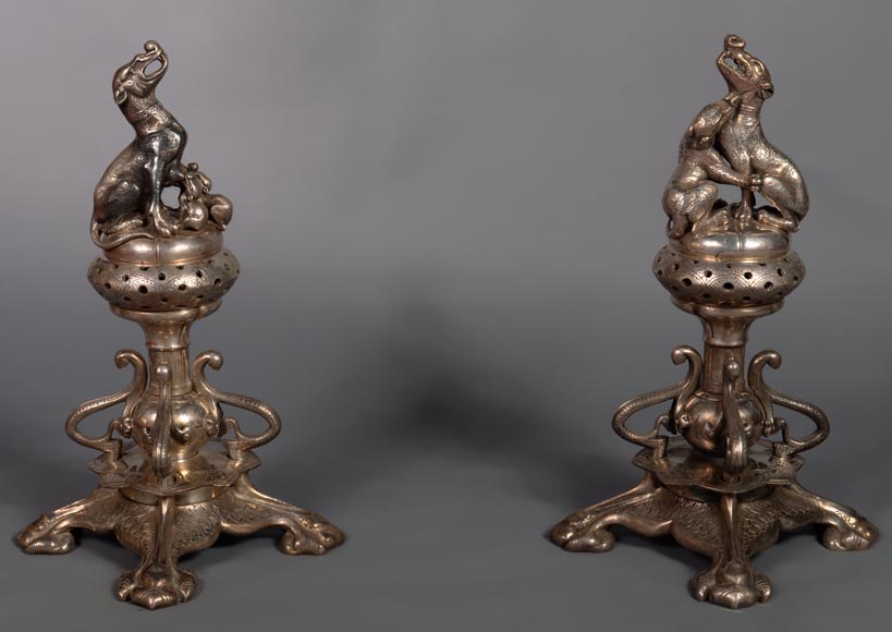 Victor GEOFFROY-DECHAUME, Pair of incense burners made out of silvered bronze, adorned with dogs, circa 1840-0
