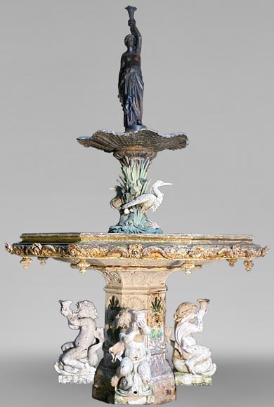 VAL D’OSNE Foundry - Exceptional Renaissance style fountain  Model presented in the 1851 World Fair -0
