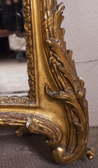 Antique Louis XV style trumeau in gilded wood-7