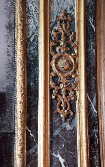 Regency style trumeau in gilded wood and trompe l'oeil marble from Campan, early 19th century-4