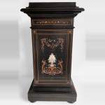 Charles Hunsinger (attributed to), Beautiful presentation stand with a marquetry decor, circa 1870-1880