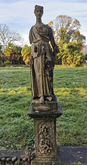 Set of two stone sculptures representing female figures dressed as antique mid-19th century -9