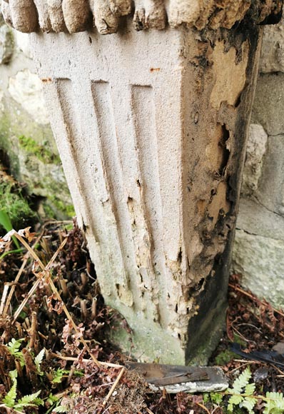 Wall fountain in Saint Maximin stone, end of the 19th century-6