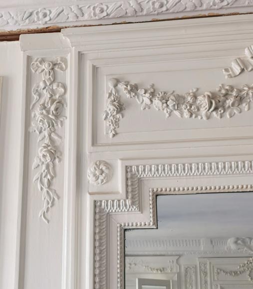  Louis XVI style overmantel in painted wood and stucco with flowers garlands-3