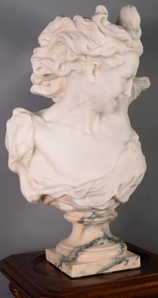 Guglielmo PUGI (1850 - 1915), White Carrara marble bust From the sculpture of Jean-Baptiste CARPEAUX « Dance », Circa 1900-3