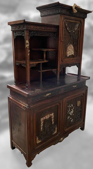 Gabriel VIARDOT, Shelving unit with dragon decoration and mother of pearl marquetry, circa 1880-1890-1