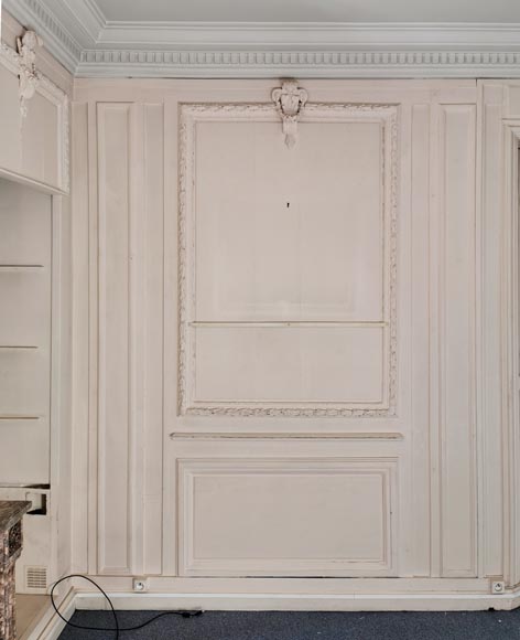 Beautiful paneled room with a Neo-classical decor, Louis XVI period-5